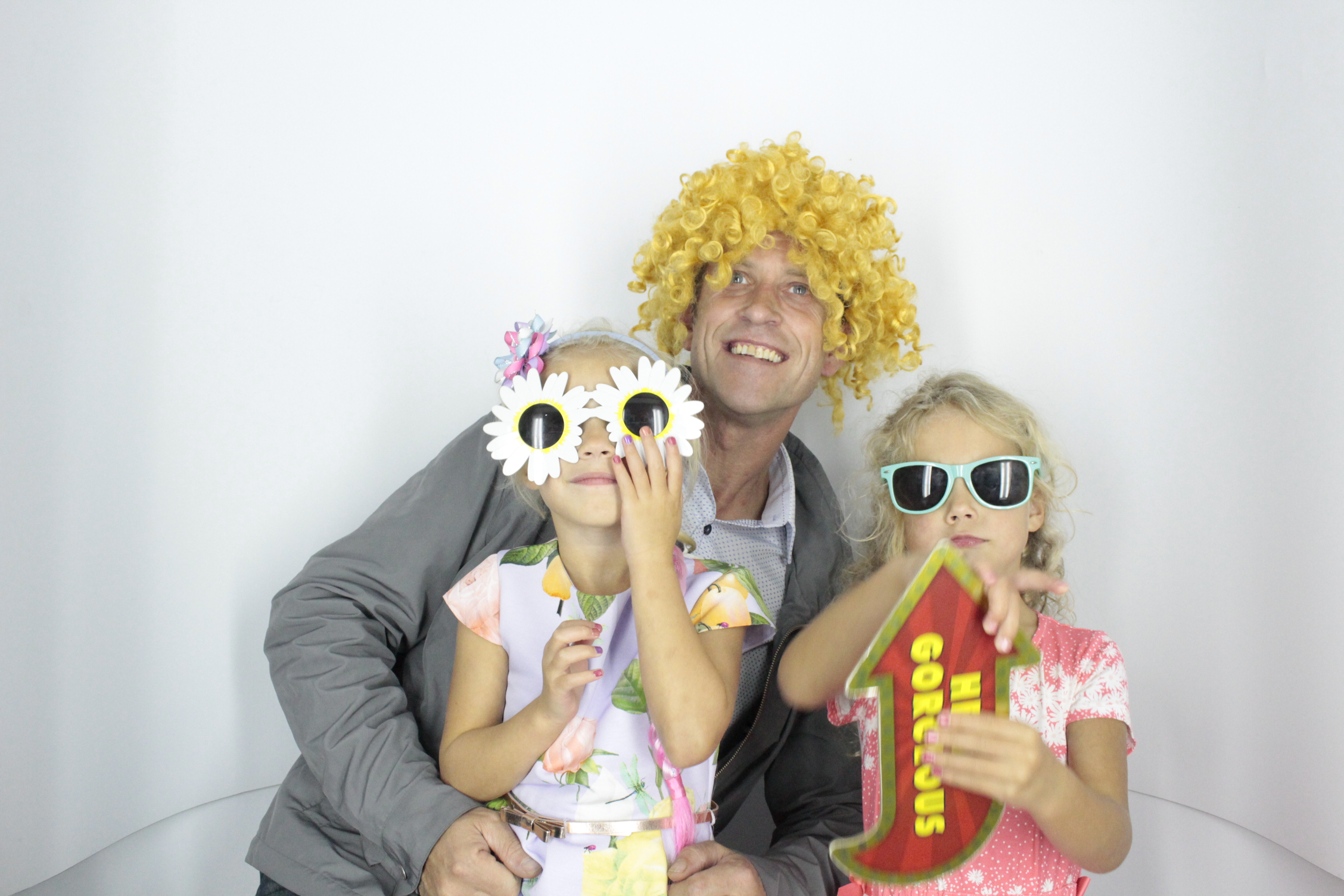 Isobel 18th Birthday Party  | View more photos from the event at gallery.myphotoboothexperience.co.uk/u/MyPhotoBoothExperienceLtd/Isobel-18th-Birthday-Party